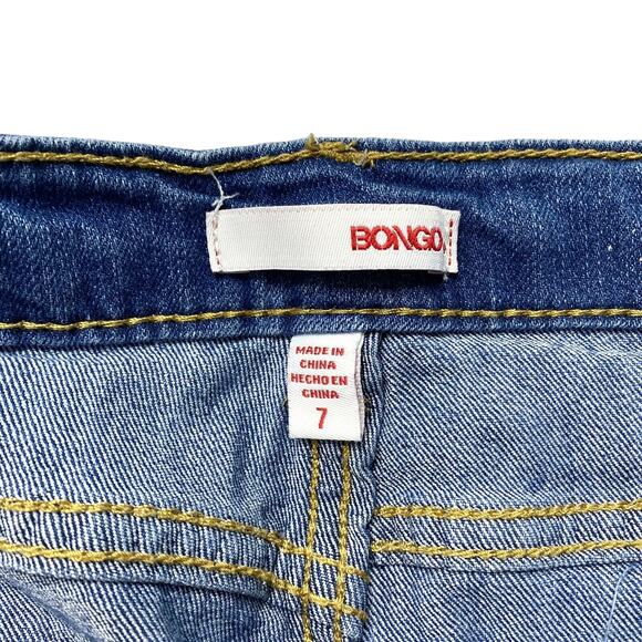 BONGO Peekaboo Pocket Denim Cutoff Shorts Size 7 Raw Hem Blue Lace Boho Midrise - Picture 4 of 8